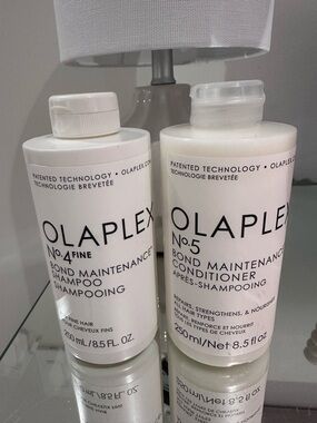 OLAPLEX No.4 & No.5 Bond Maintenance Shampoo and Conditioner Set - White